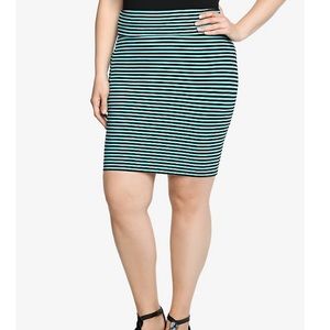 torrid mini skirt size 1x women
